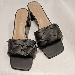 .Matiko Black Woven Women's Heels